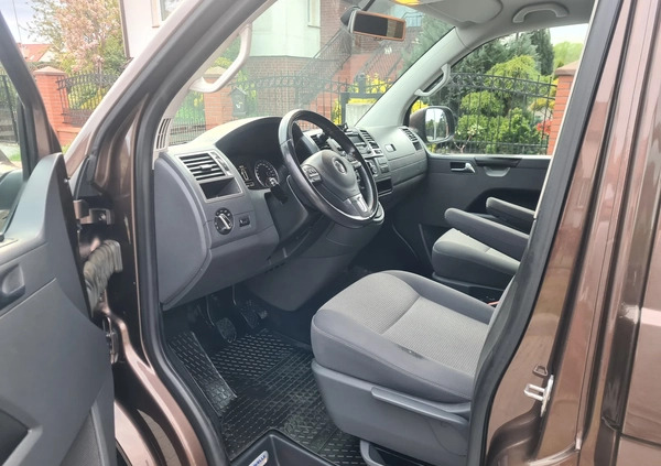 Volkswagen Caravelle cena 82900 przebieg: 230000, rok produkcji 2013 z Recz małe 137